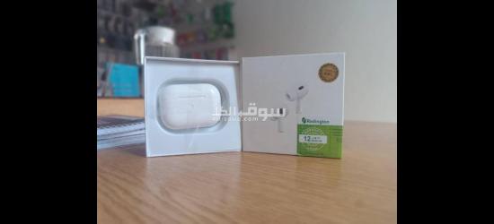 ساعة ذكية مع سماعة ايفون كفالة سنة مع ستاند معدن